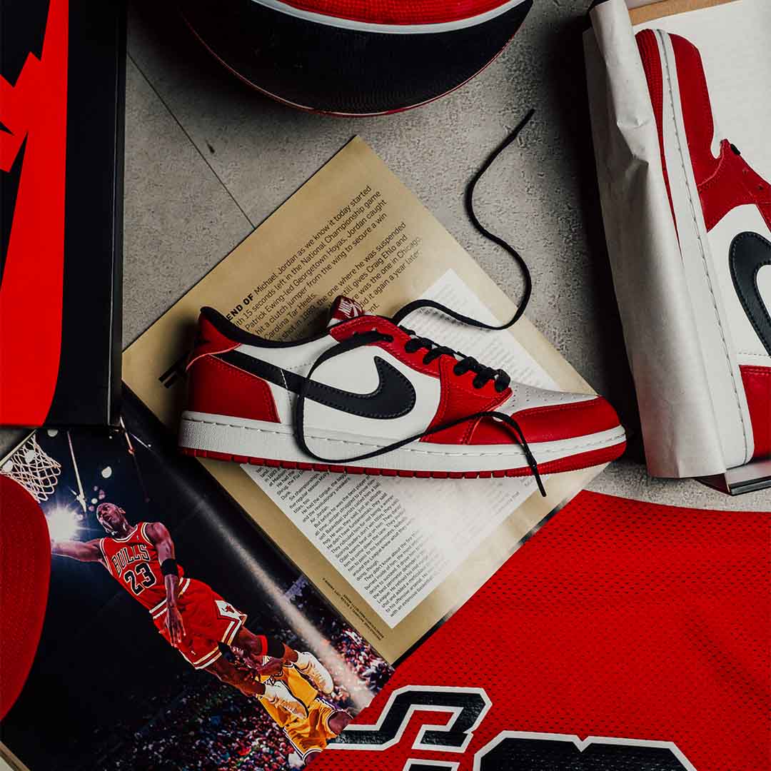 Air Jordan 1 Retro Low OG 